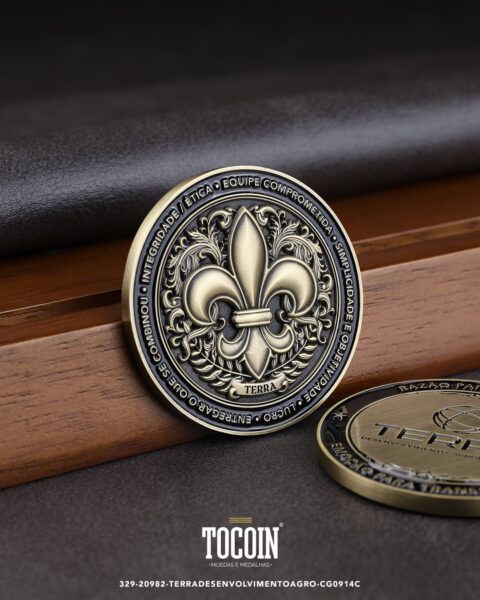 Moeda corporativa personalizada (challenge coin) – presente para funcionários e empresas – 329-20982-TERRADESENVOLVIMENTOAGRO-CG0914C