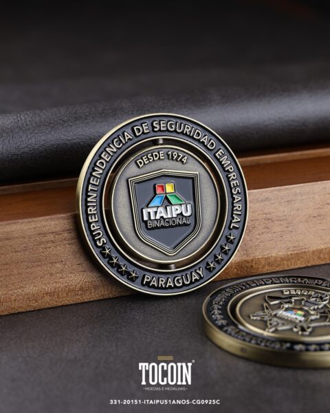 Moeda corporativa personalizada (challenge coin) – presente para funcionários e empresas – 331-20151-ITAIPU51ANOS-CG0925C