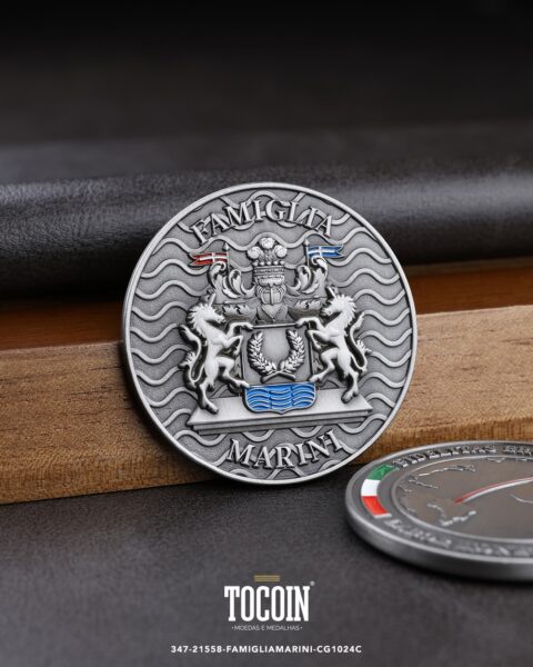 Moeda corporativa personalizada (challenge coin) – presente para funcionários e empresas – 347-21558-FAMIGLIAMARINI-CG1024C