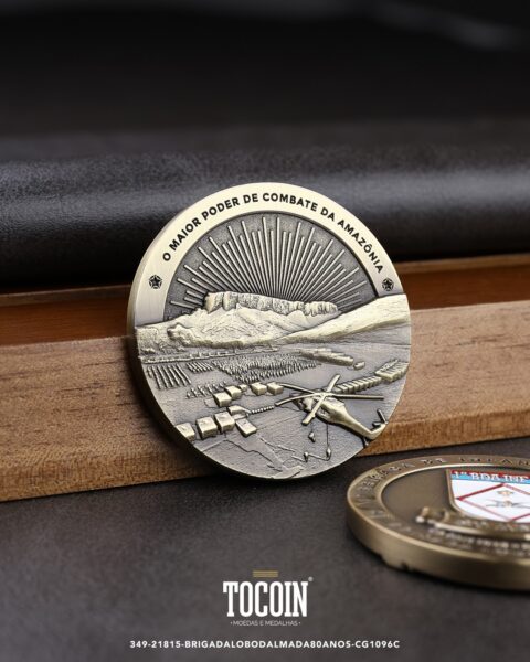 Moeda militar personalizada – challenge coin – 349-21815-BRIGADALOBODALMADA80ANOS-CG1096C