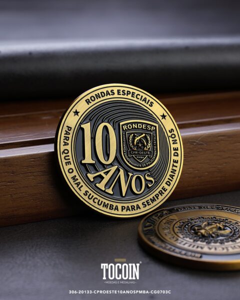 Moeda militar personalizada – challenge coin – 306-20133-CPROESTE10ANOSPMBA-CG0703C
