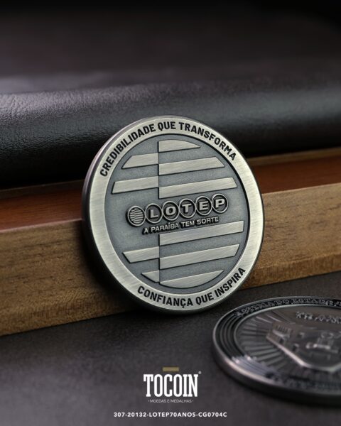 Moeda corporativa personalizada (challenge coin) – presente para funcionários e empresas – 307-20132-LOTEP70ANOS-CG0704C